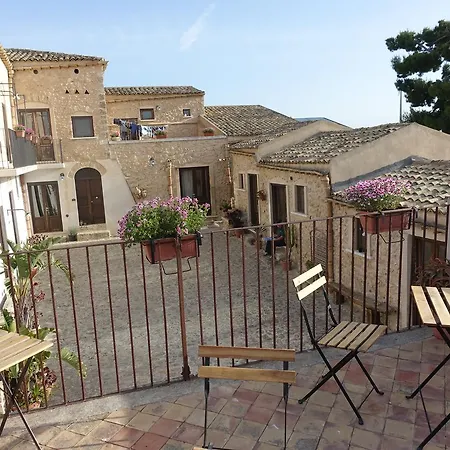 Alloggio per agriturismo Baglio San Nicola Naro