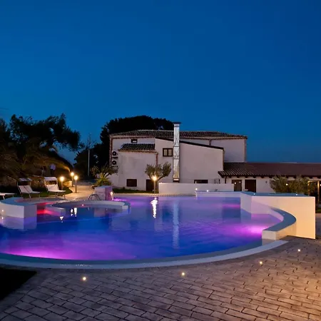 Alloggio per agriturismo Baglio San Nicola *